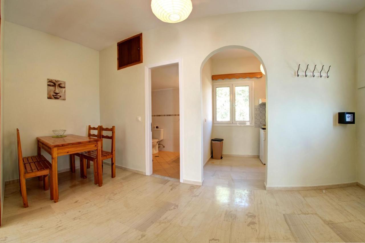 Angelos Apartment'S Аріллас Екстер'єр фото